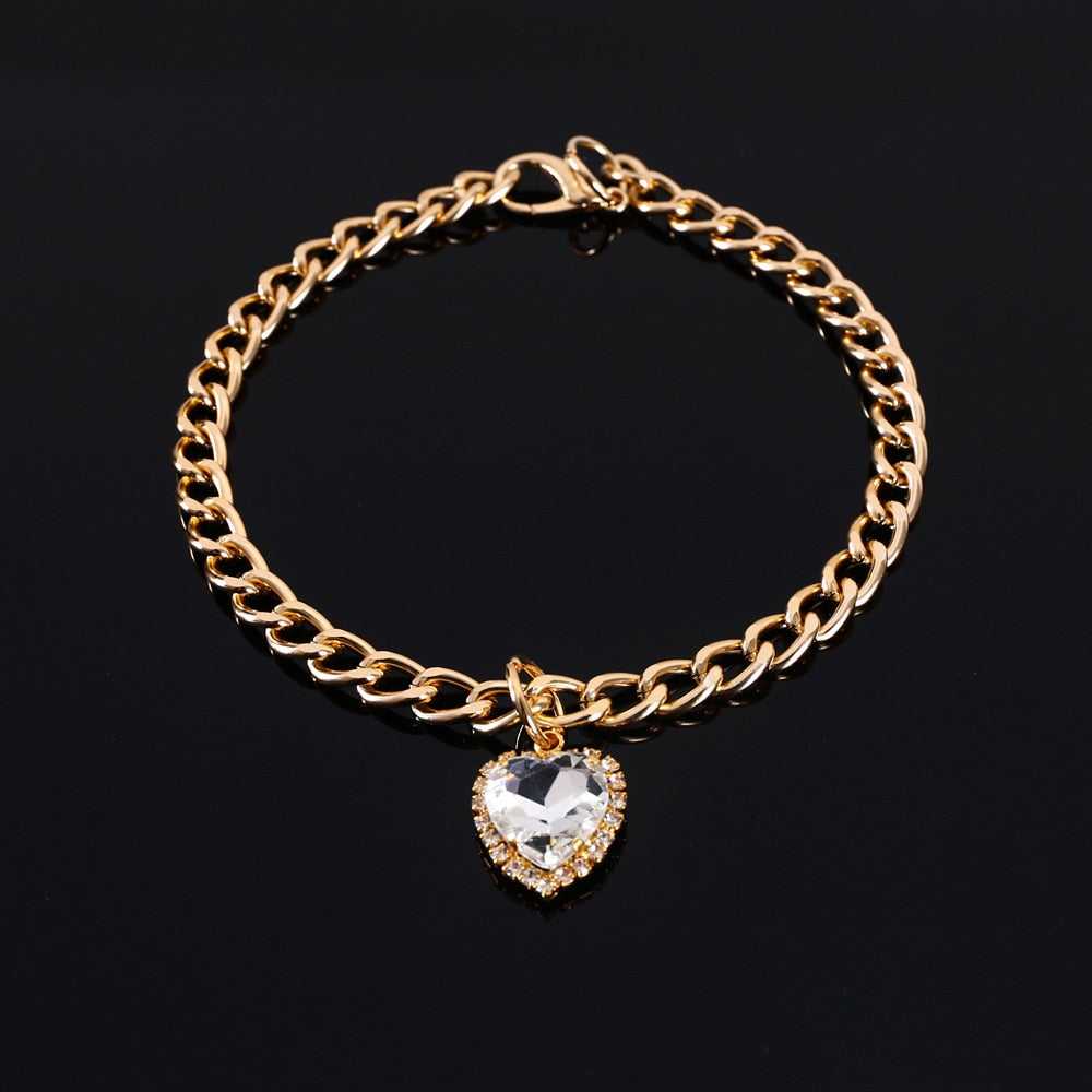 Collar de Lujo con Diamantes de Imitación para Gatos y Cachorros – Colgante de Corazón Ajustable en 5 Colores